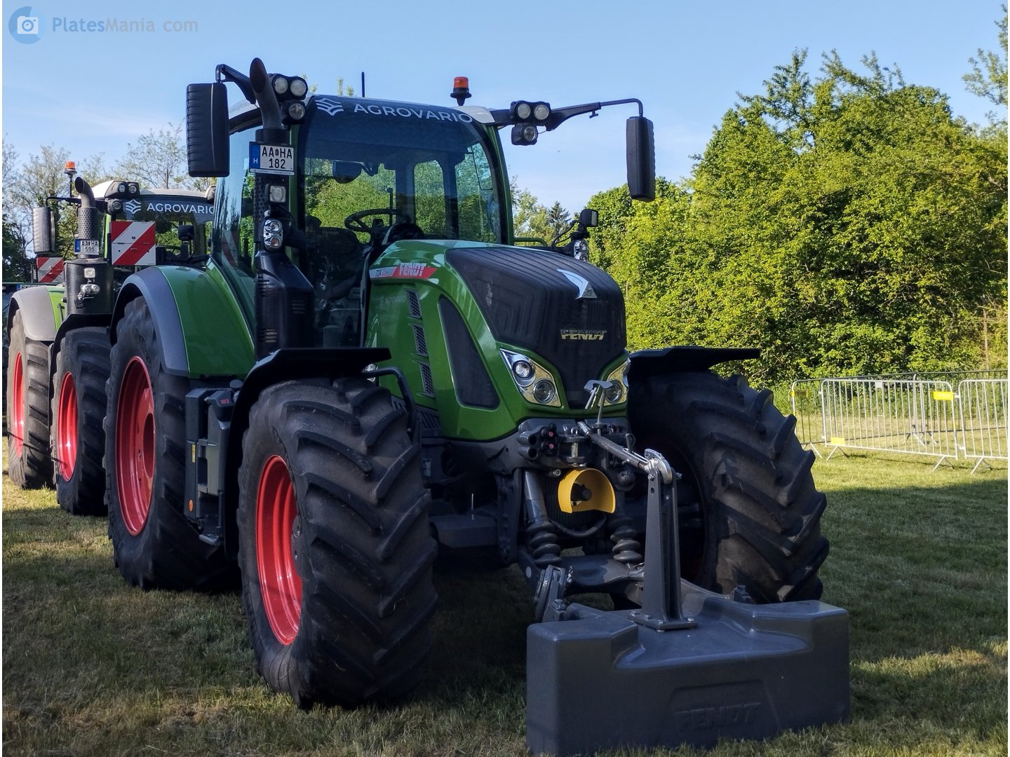 AA HA-182, Fendt 700-Series 