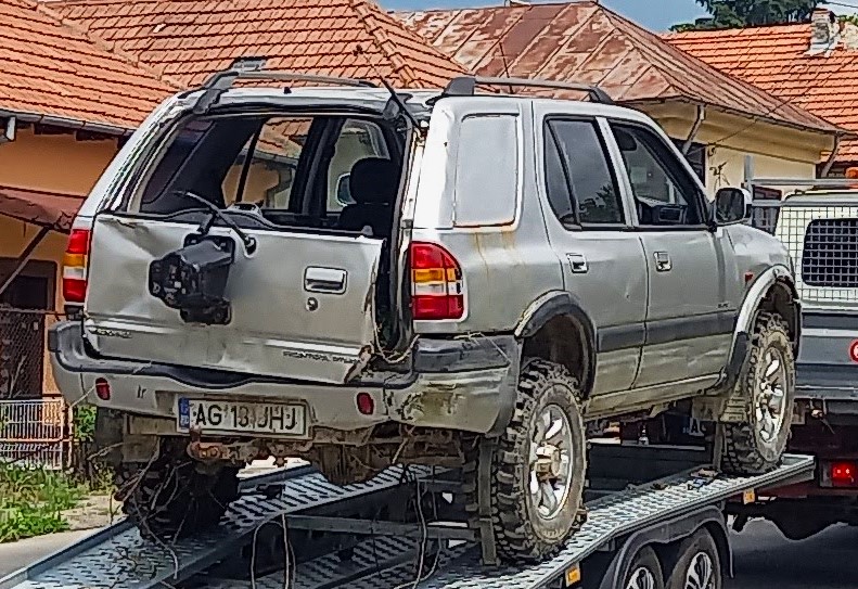 AG 18 JHJ, Vauxhall Frontera 2nd gen 5-door SUV (U99), 1998–2004