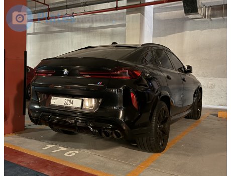 V 2604, BMW X6M