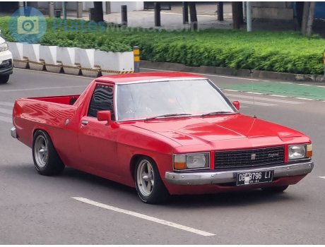 DB 8796 LI, Holden Kingswood