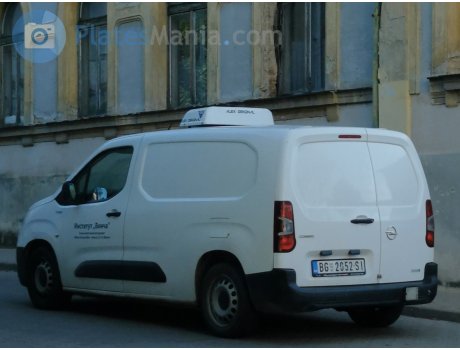 BG 2052-SI, Opel Combo