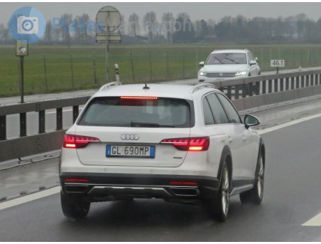 GL 690 MP, Audi A4