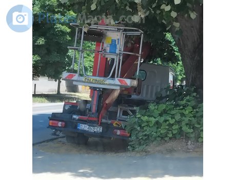 DJ 469-CE, Nissan Cabstar