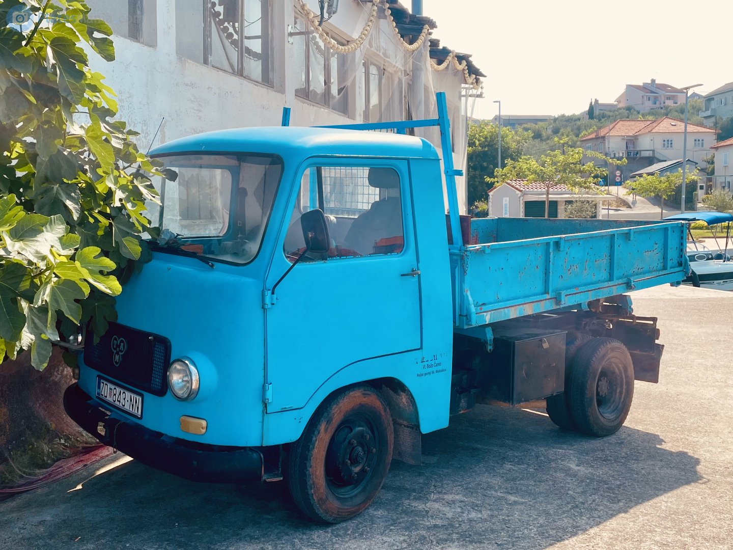 ZD 843-NN, TAM 75T 75T3/75T5 (1975–1992)