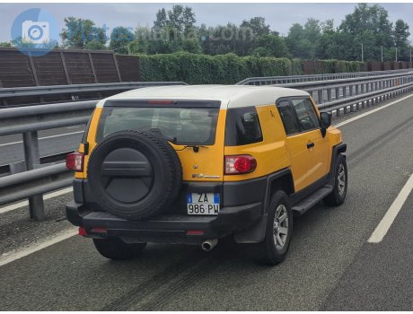 ZA 986 PW, Toyota FJ Cruiser