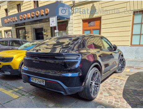 FN A 1469 E, Porsche Macan