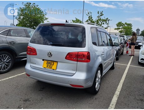 BW63 RXU, Volkswagen Golf Touran