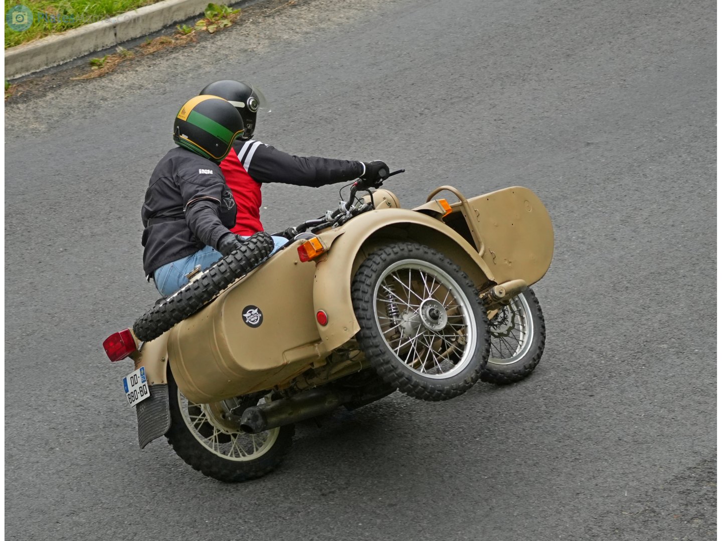 DD-880-BQ, IMZ-Ural М-63 