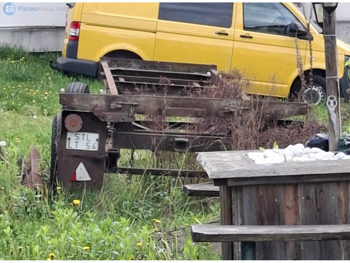 STL LT 54, Regular plates 