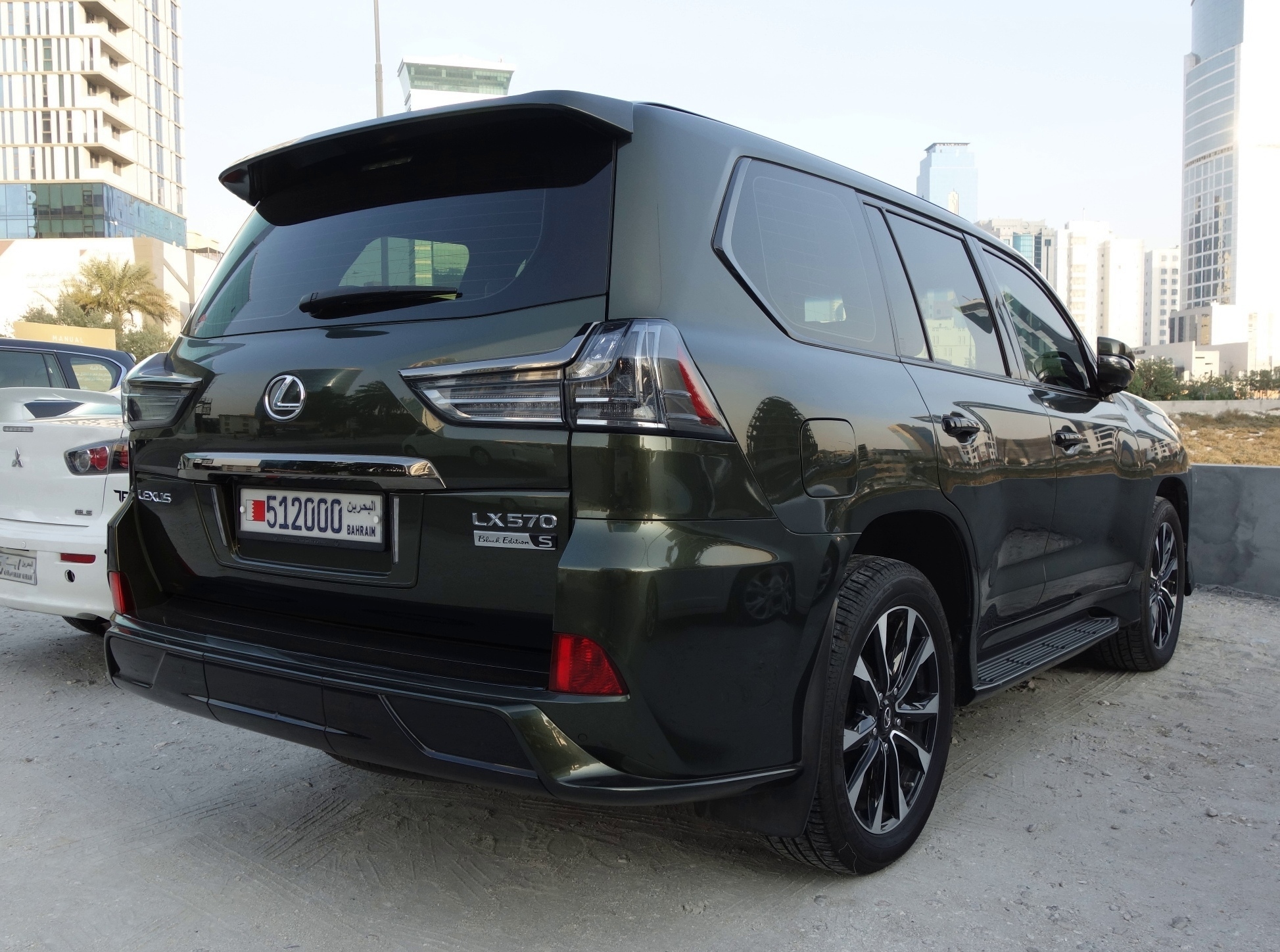 512000, Lexus LX 3rd gen (J200), 2nd facelift, 2015–2021