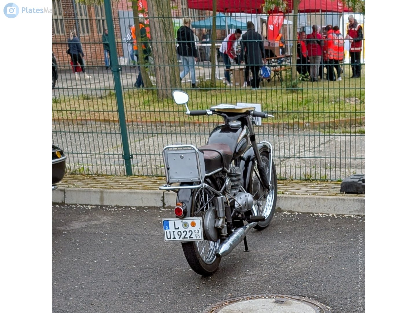 L UI 922 (03/10), MZ RT 