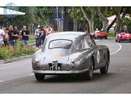 DB-17-99, Aston Martin DB2/4