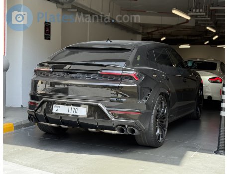 W 1170, Lamborghini Urus