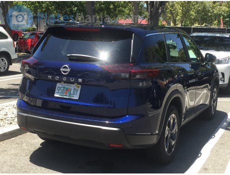 95B LDY, Nissan Rogue