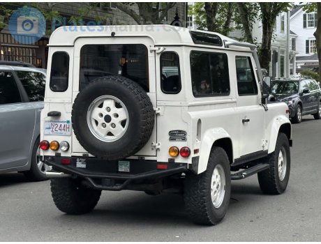 NI 244H, Land Rover Defender
