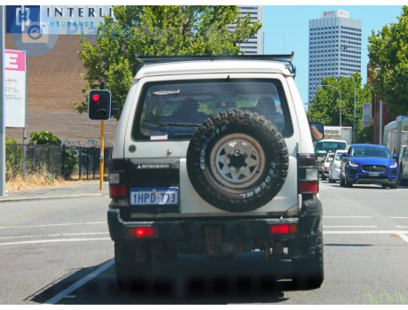 1HPD-773, Mitsubishi Pajero