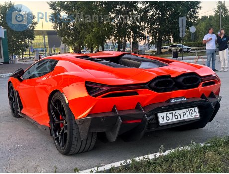 у676ур124, Lamborghini Revuelto