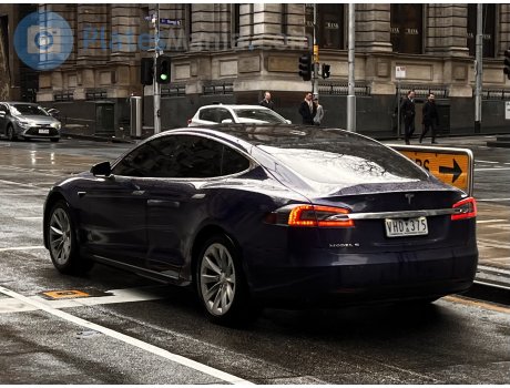 VHD-375, Tesla Model S