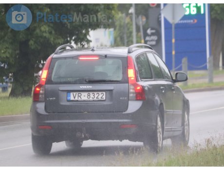 VR-8322, Volvo V50