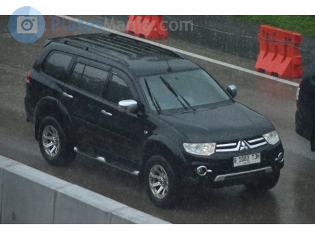 B 1083 TJH, Mitsubishi Pajero Sport