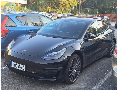 JNE-562, Tesla Model 3