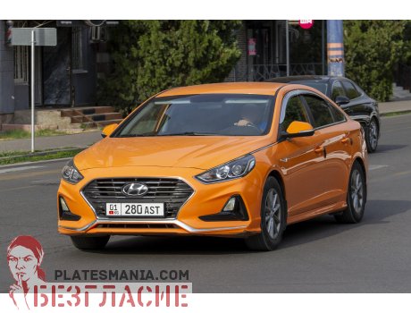 01 280 AST, Hyundai Sonata