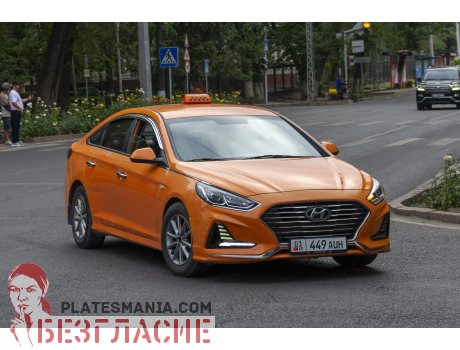 01 449 AUH, Hyundai Sonata
