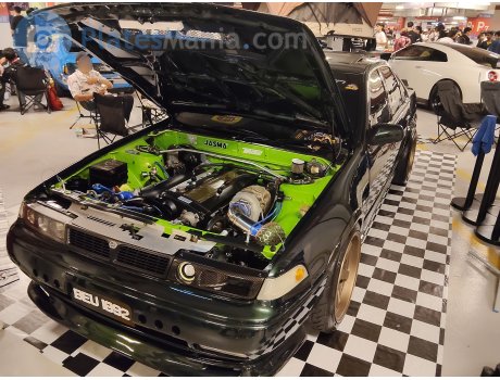BEU 1892, Nissan Cefiro