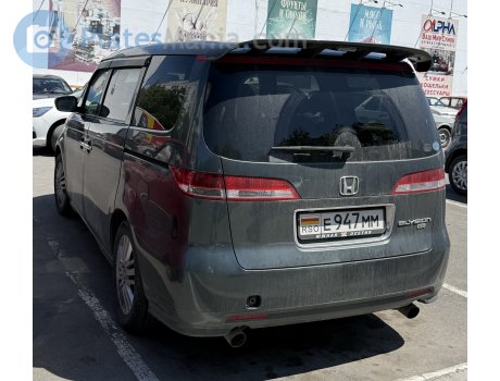 е947мм, Honda Elysion