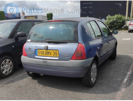 598 AMV 35, Renault Clio