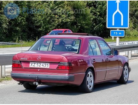 XZ 52435, Mercedes-Benz E-Klasse