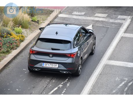GF 710 GR, SEAT León