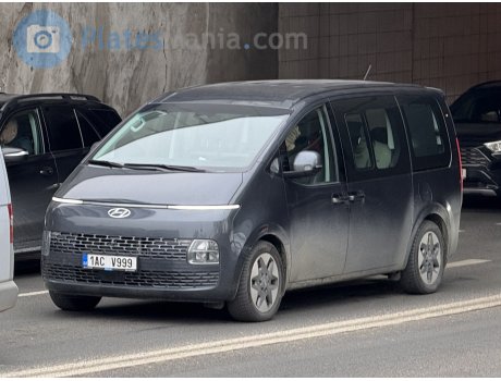1AC V999, Hyundai Staria