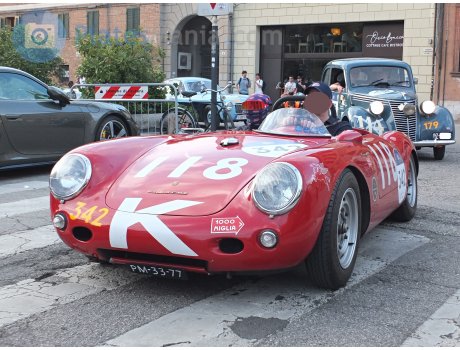 PM-33-77, Porsche 550