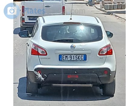 EM 915 KC, Nissan Qashqai