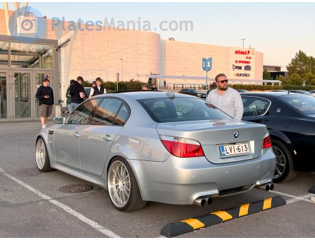 LVI-613, BMW M5