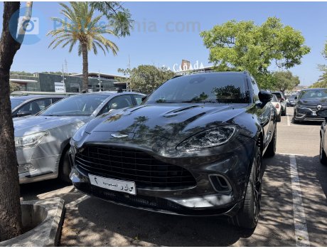 ‎٢‎ ‎س ك ر‎, Aston Martin DBX