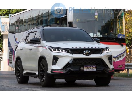7กบ 2244, Toyota Fortuner