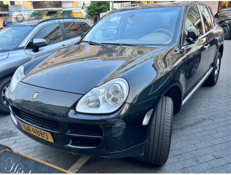 GA 4883, Porsche Cayenne