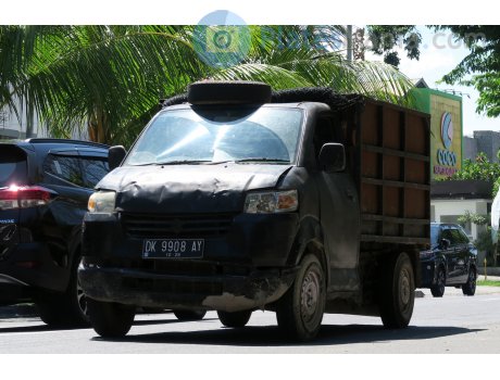 DK 9908 AY, Suzuki APV