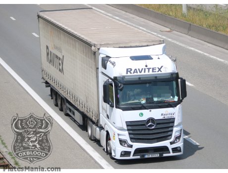 TM 18 RVX, Mercedes-Benz Actros