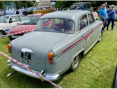 SZ 6563, Austin A105