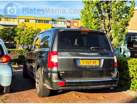 T-157-XF, Chrysler Town&Country