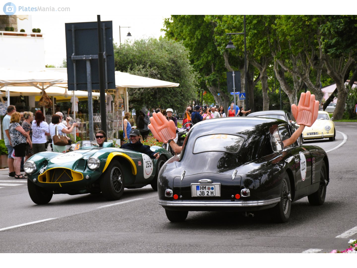 HM JB 2 H, Aston Martin DB2/4 