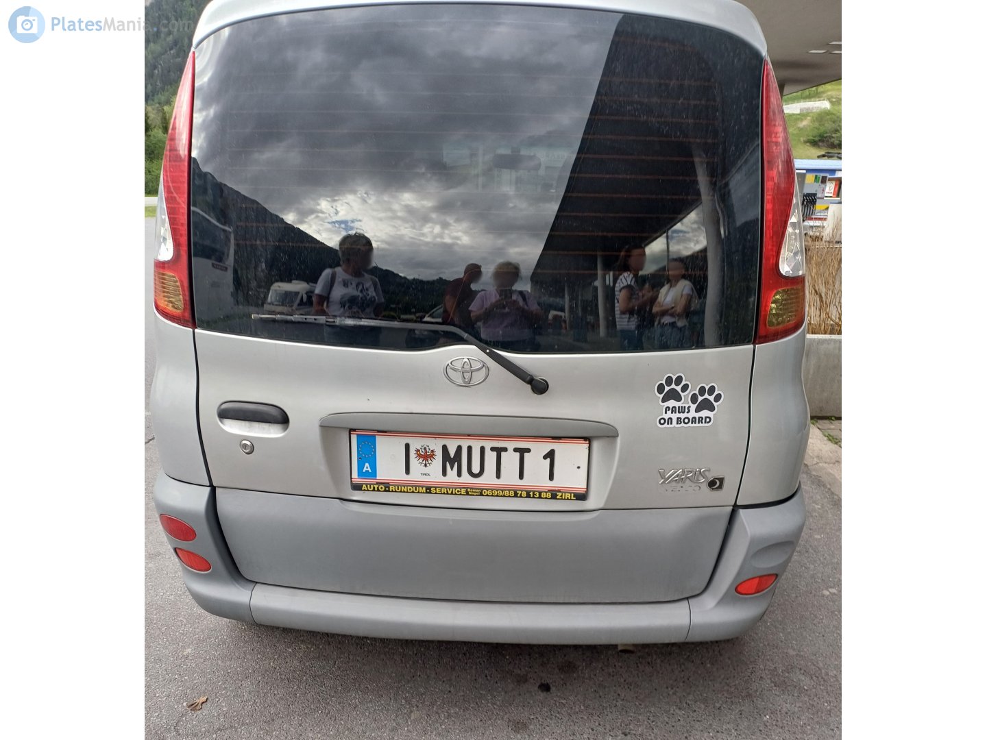 I MUTT 1, Toyota Yaris Verso 1st gen (XP20), 1999–2006