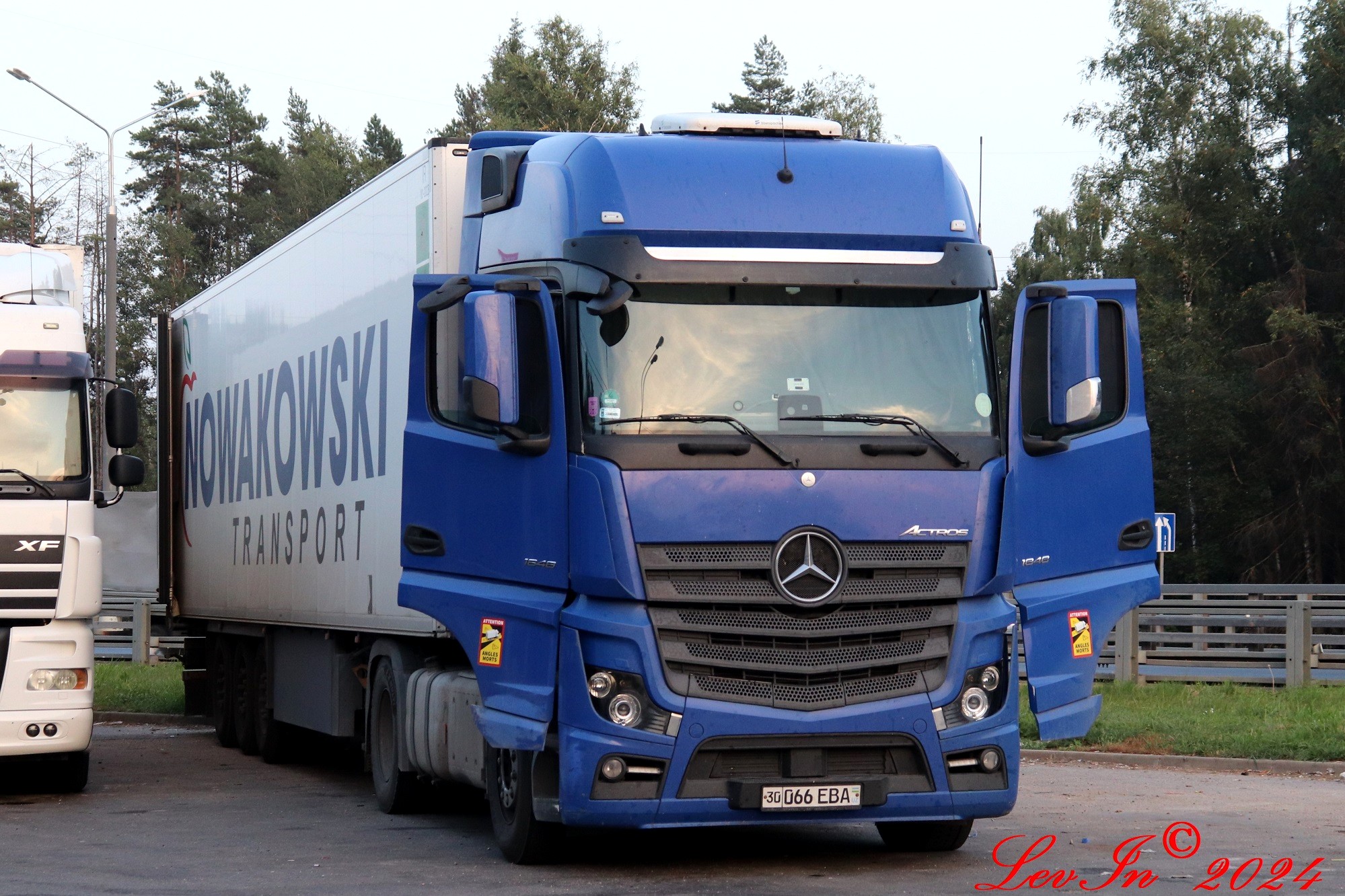 30 066 EBA, Mercedes-Benz Actros 3rd gen (MP4/MP5), 2011–