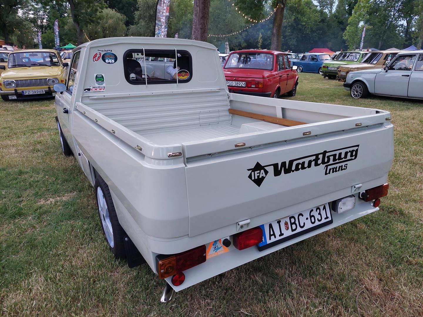 AI BC-631, Wartburg 353 W Trans Pickup, facelift, 1985–1988