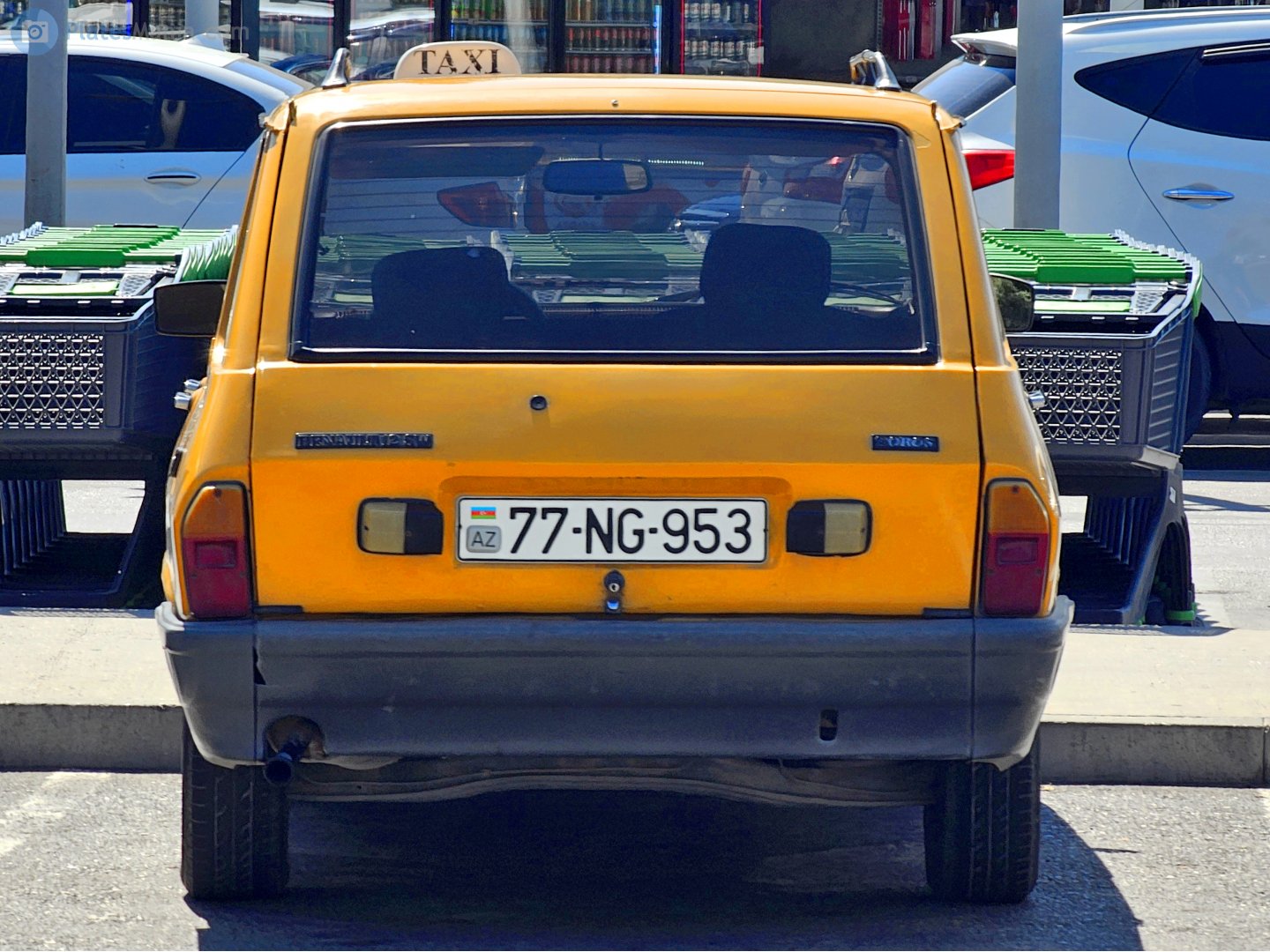 77 NG 953, Renault 12 1st gen Break (X17), 1970–1980