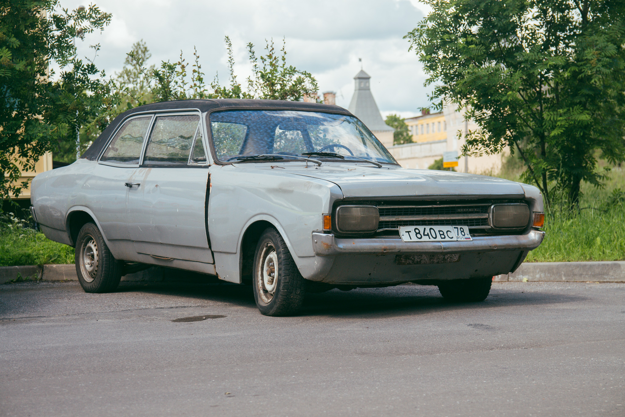 т 840 вс 78, Opel Rekord 3rd gen 2-door Sedan (C), 1966–1971