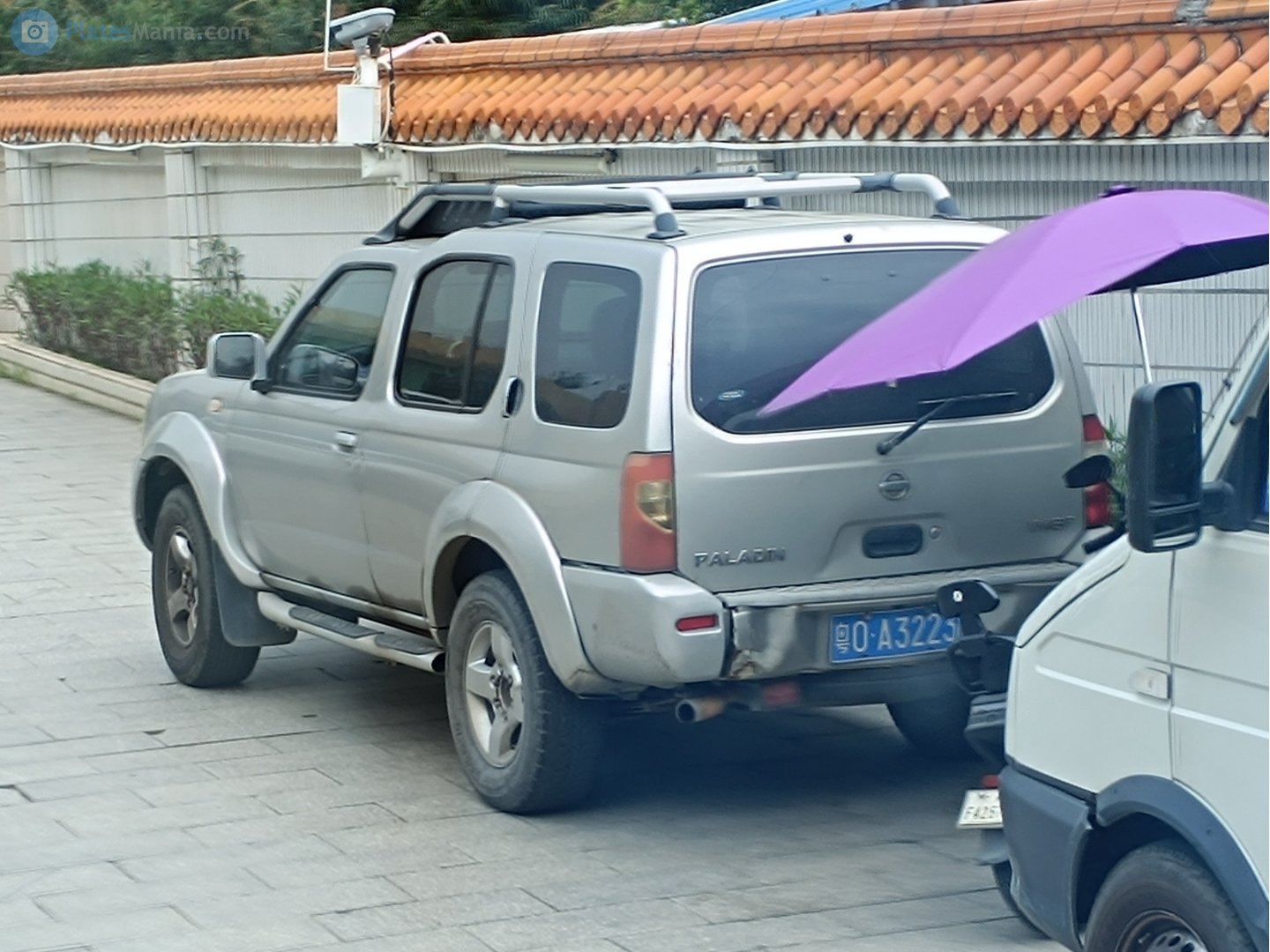 粤O·A3223, Nissan Paladin 1st gen (ZN6454; CN-market), 2003–2013